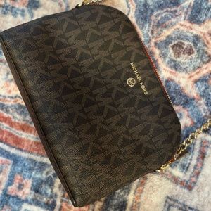 Michael Kors crossbody